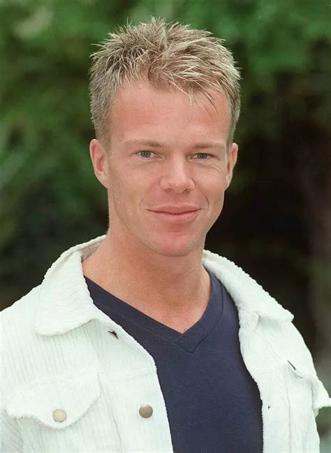 did mr maker kill himself|Tragedy of SMart's Mark Speight .